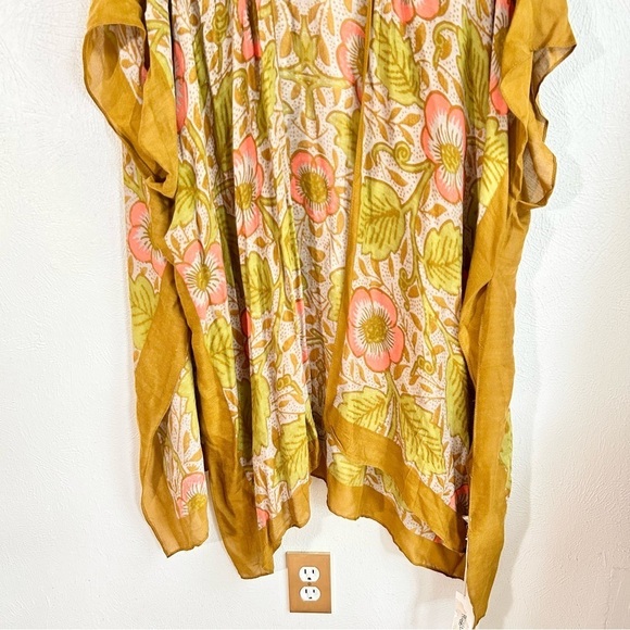 NWT Macchia Di Raggine Daphne Kimono in Vintage Flower > OS - Picture 9 of 14